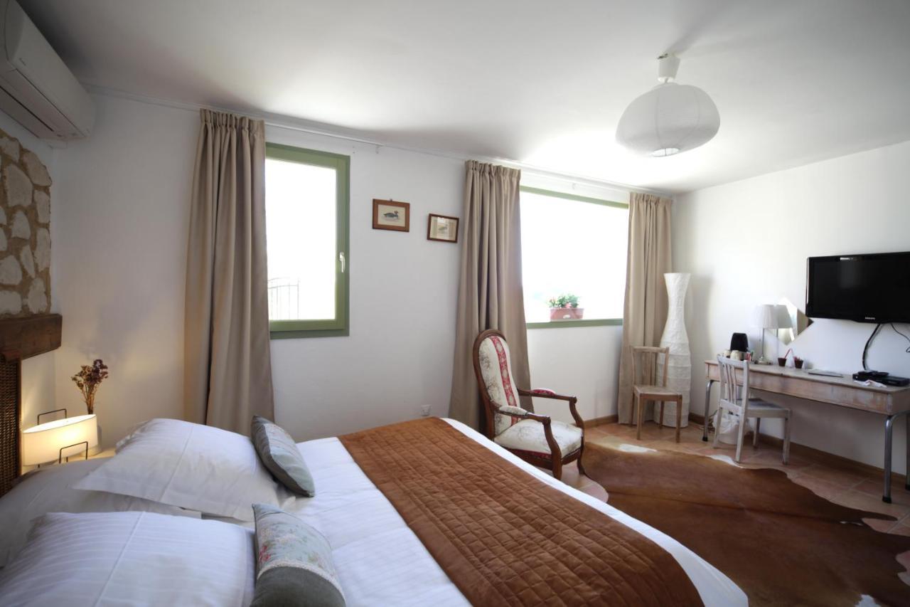 Oeno-Lodge Saint-Germain-dʼEsteuil Chambre photo